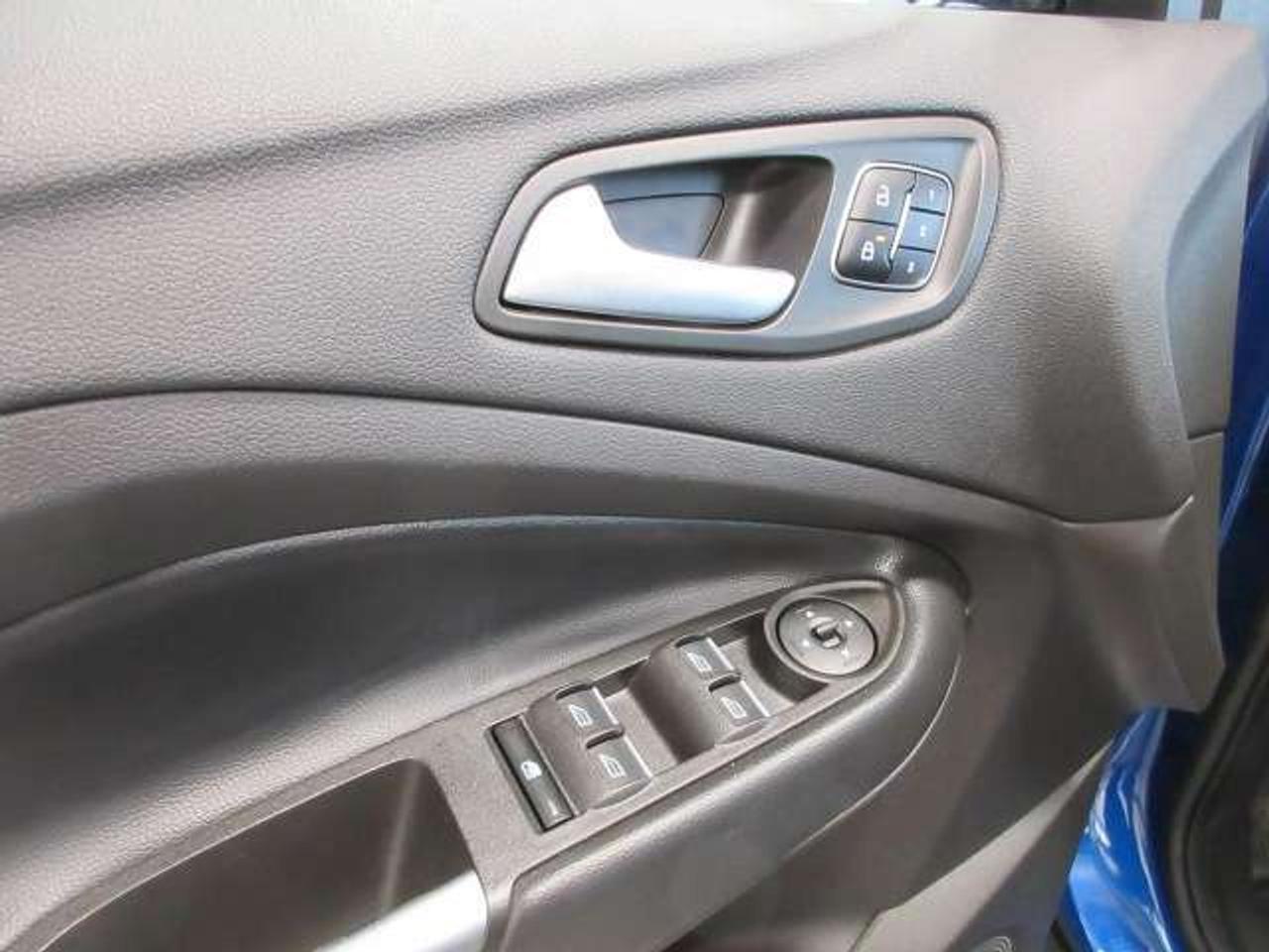 2017 Ford Escape TITANIUM, NAV, ROOF, LOADED, JUST 77K! Photo