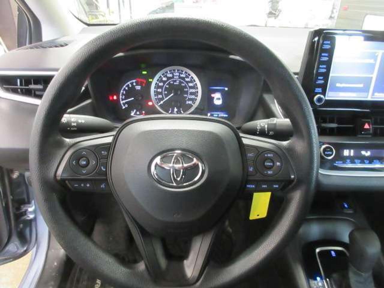 2022 Toyota Corolla LE, AUTO, A/C, BT, HTD. SEATS, ALLOYS, 21K! Photo