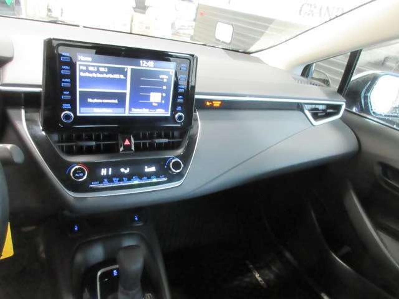 2022 Toyota Corolla LE, AUTO, A/C, BT, HTD. SEATS, ALLOYS, 21K! Photo