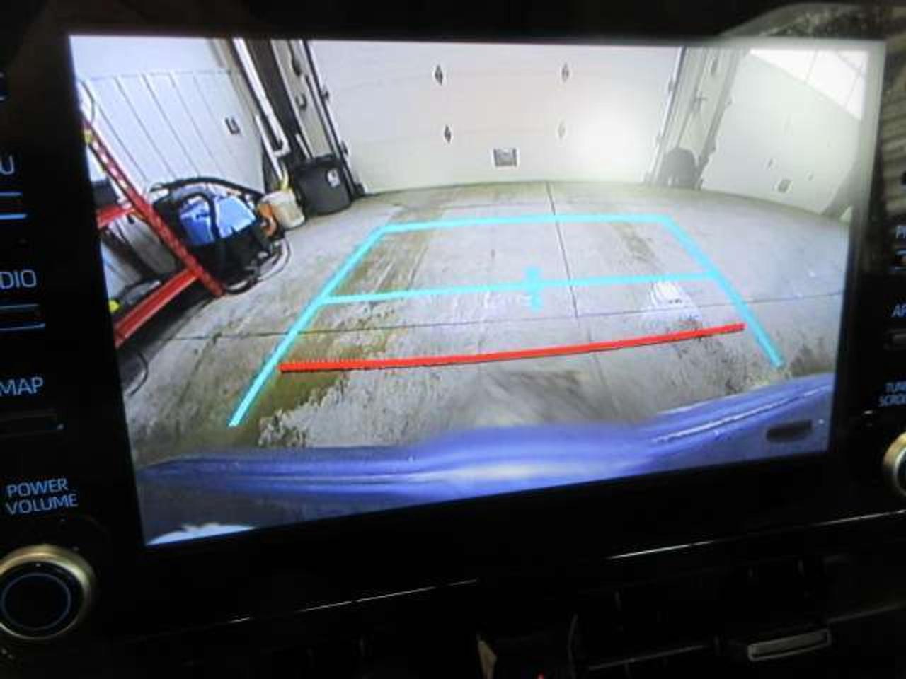 2022 Toyota Corolla LE, AUTO, A/C, BT, HTD. SEATS, ALLOYS, 21K! Photo