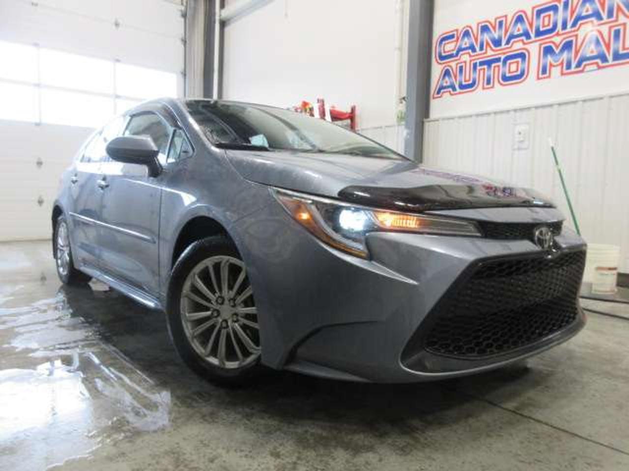 2022 Toyota Corolla LE, ALLOYS, A/C, BT, HTD. SEATS, APPLE/ANDROID, 21 Photo