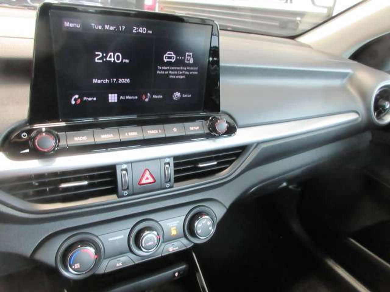 2024 Kia Forte EX, HTD. SEATS, A/C, ALLOYS, APPLE/ANDROID, 59K! Photo