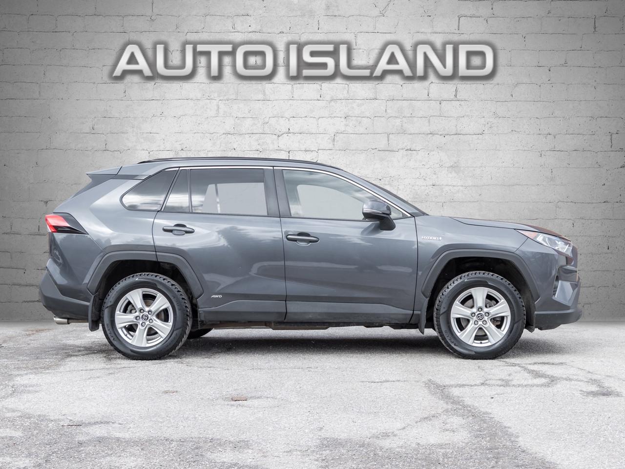 2020 Toyota RAV4 Hybrid XLE AWD Photo