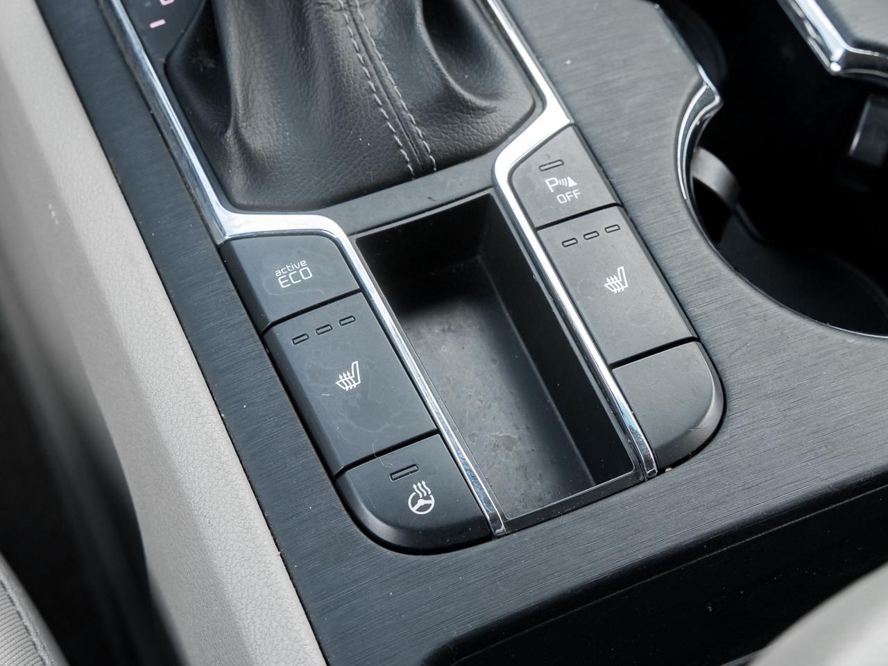 2019 Kia Sedona LX FWD Photo