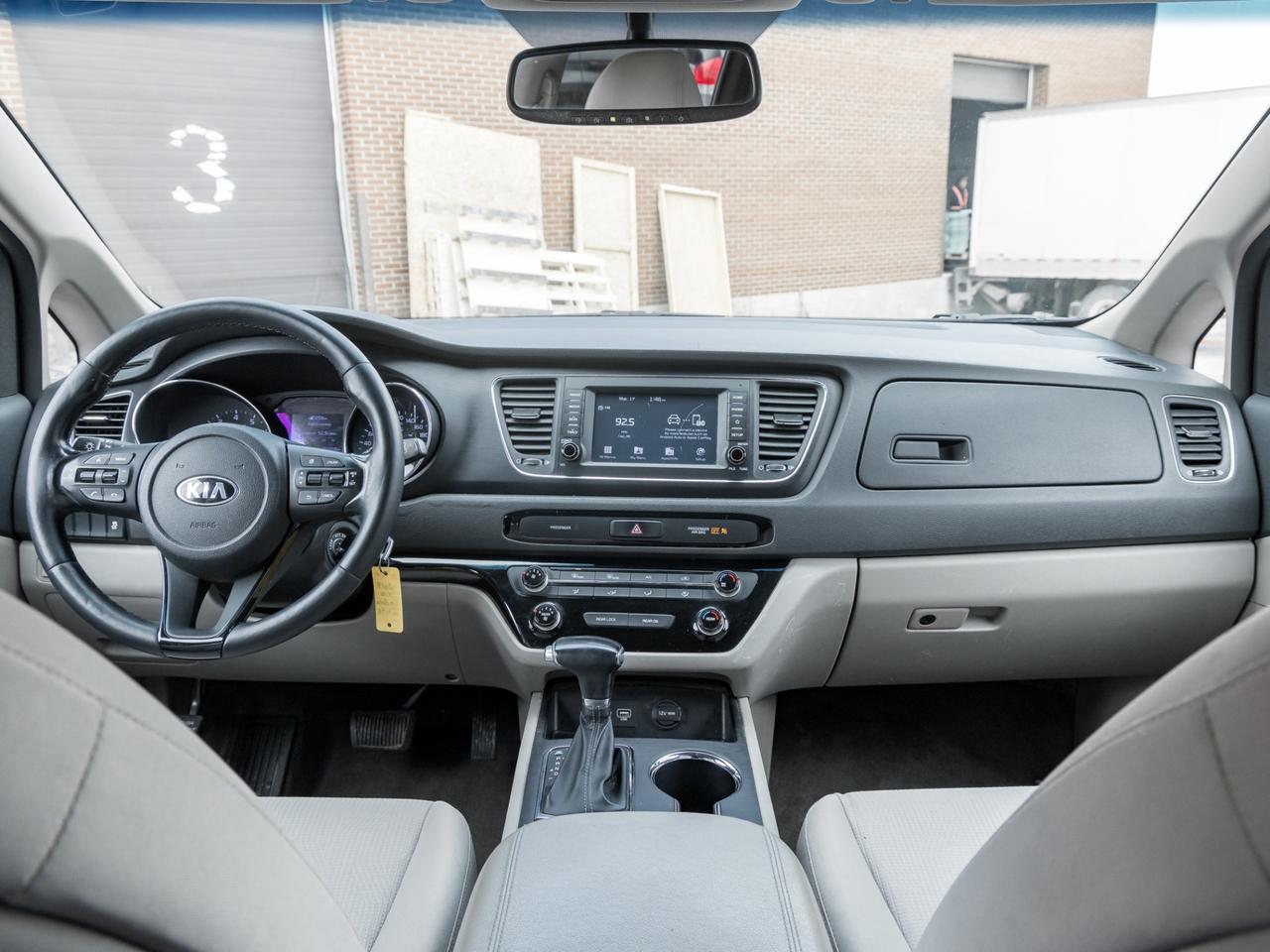 2019 Kia Sedona LX FWD Photo