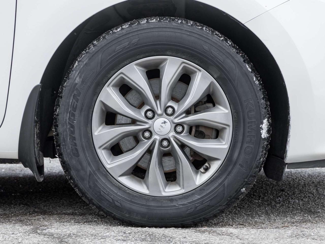 2019 Kia Sedona LX FWD Photo3