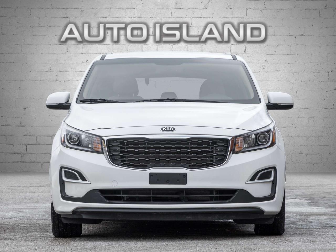 2019 Kia Sedona LX FWD Photo1