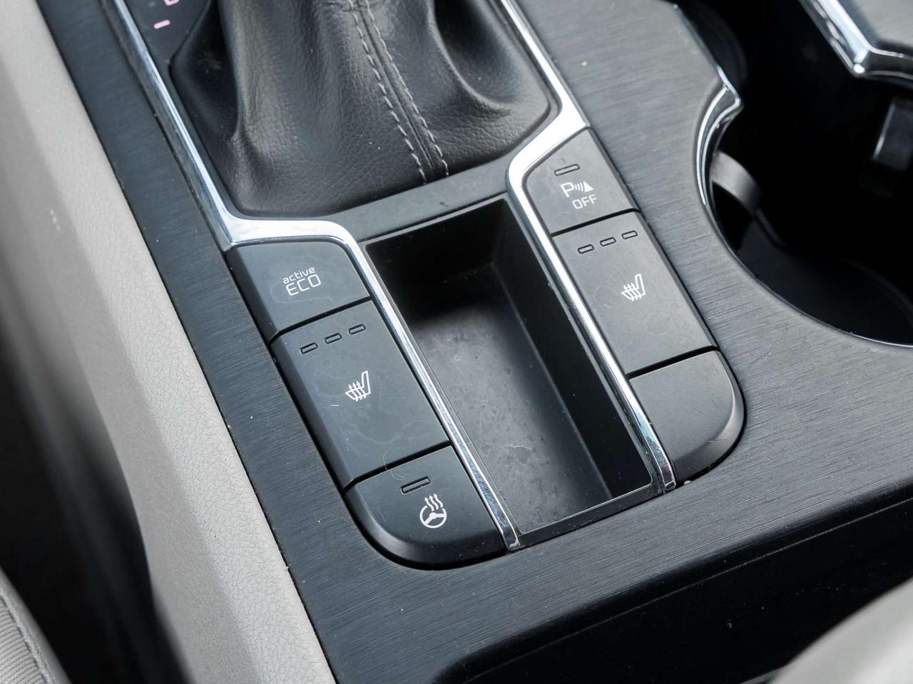 2019 Kia Sedona LX FWD Photo