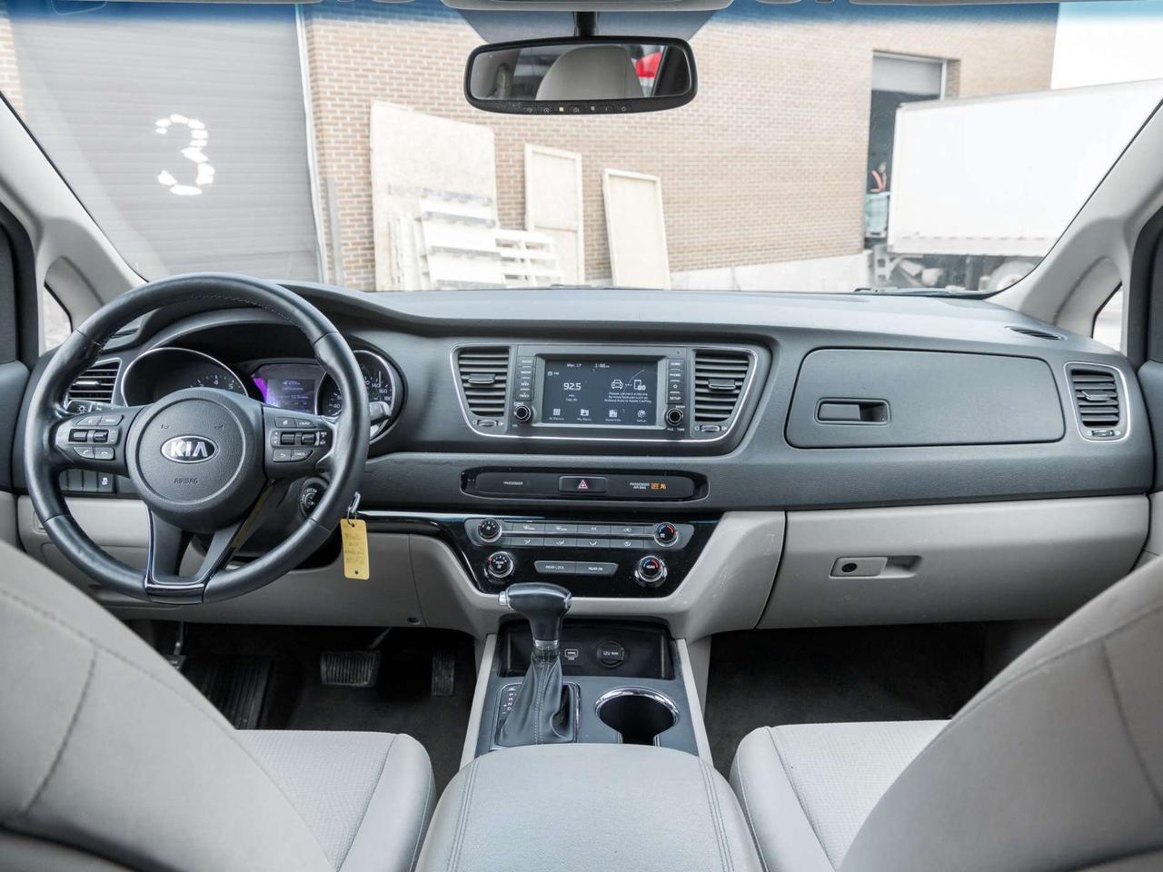 2019 Kia Sedona LX FWD Photo
