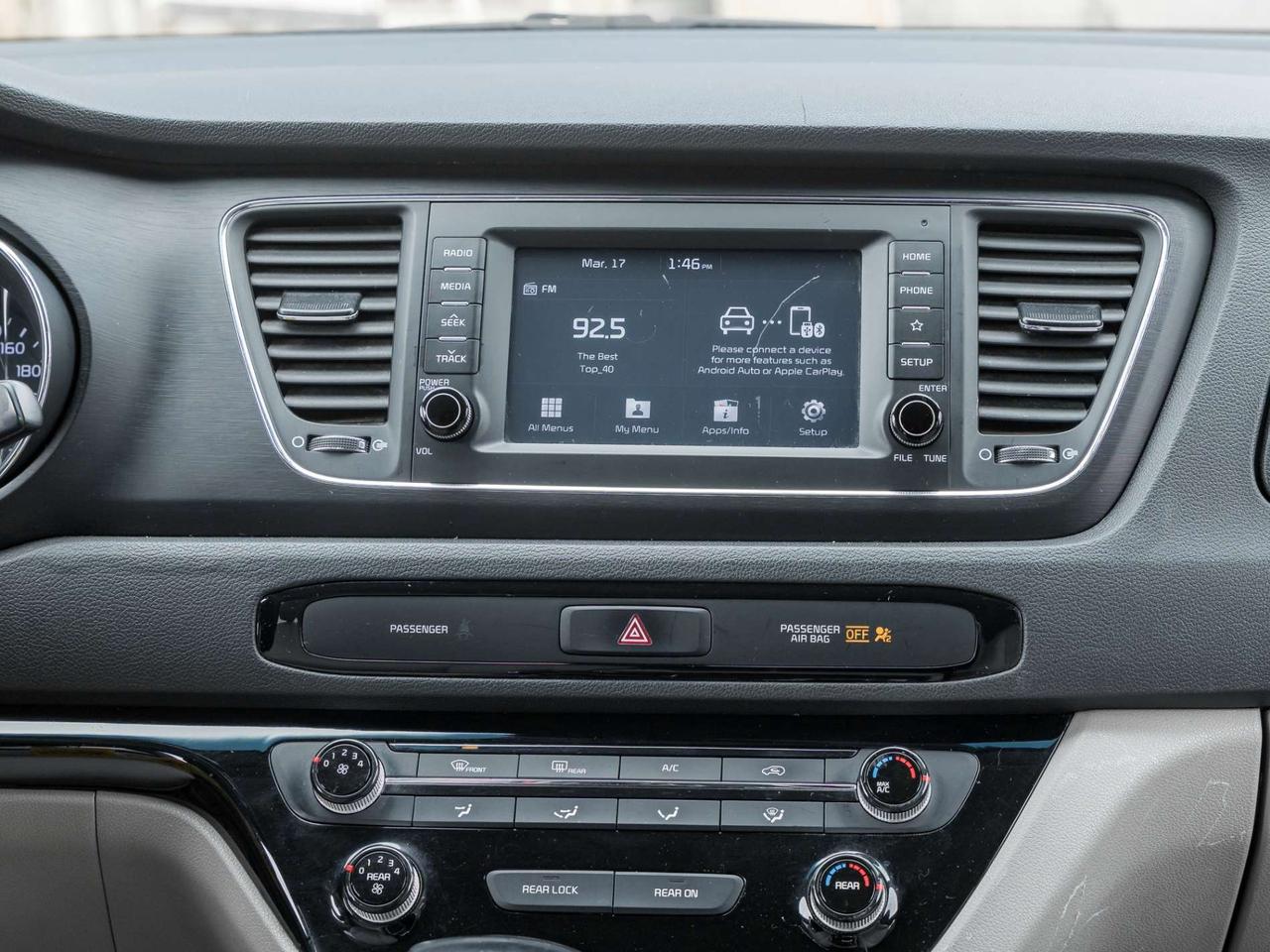 2019 Kia Sedona LX FWD Photo