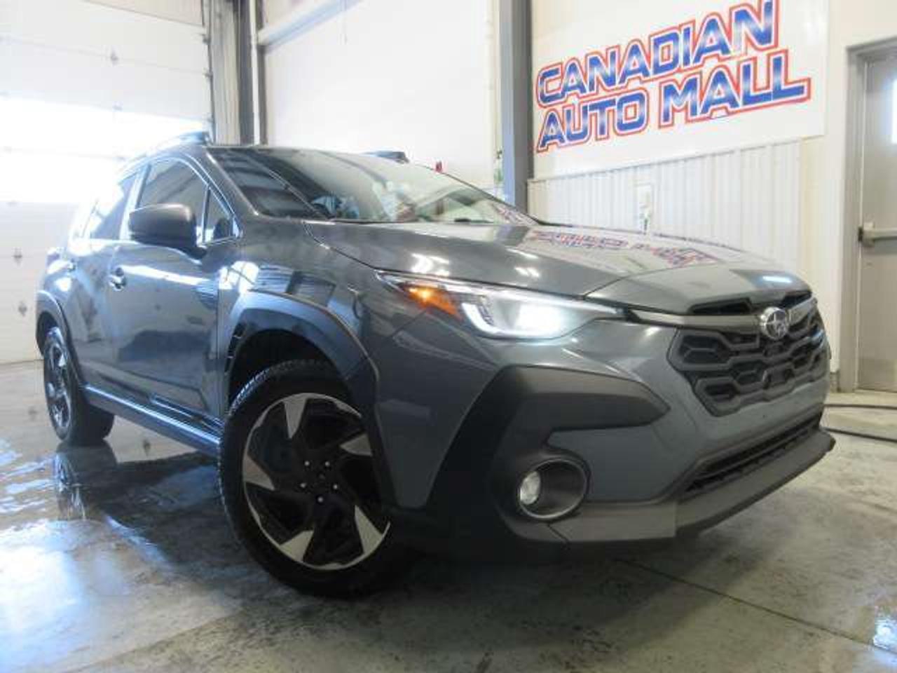 2024 Subaru Crosstrek LIMITED, NAV, ROOF, LEATHER, APPLE/ANDROID, 85K! Photo
