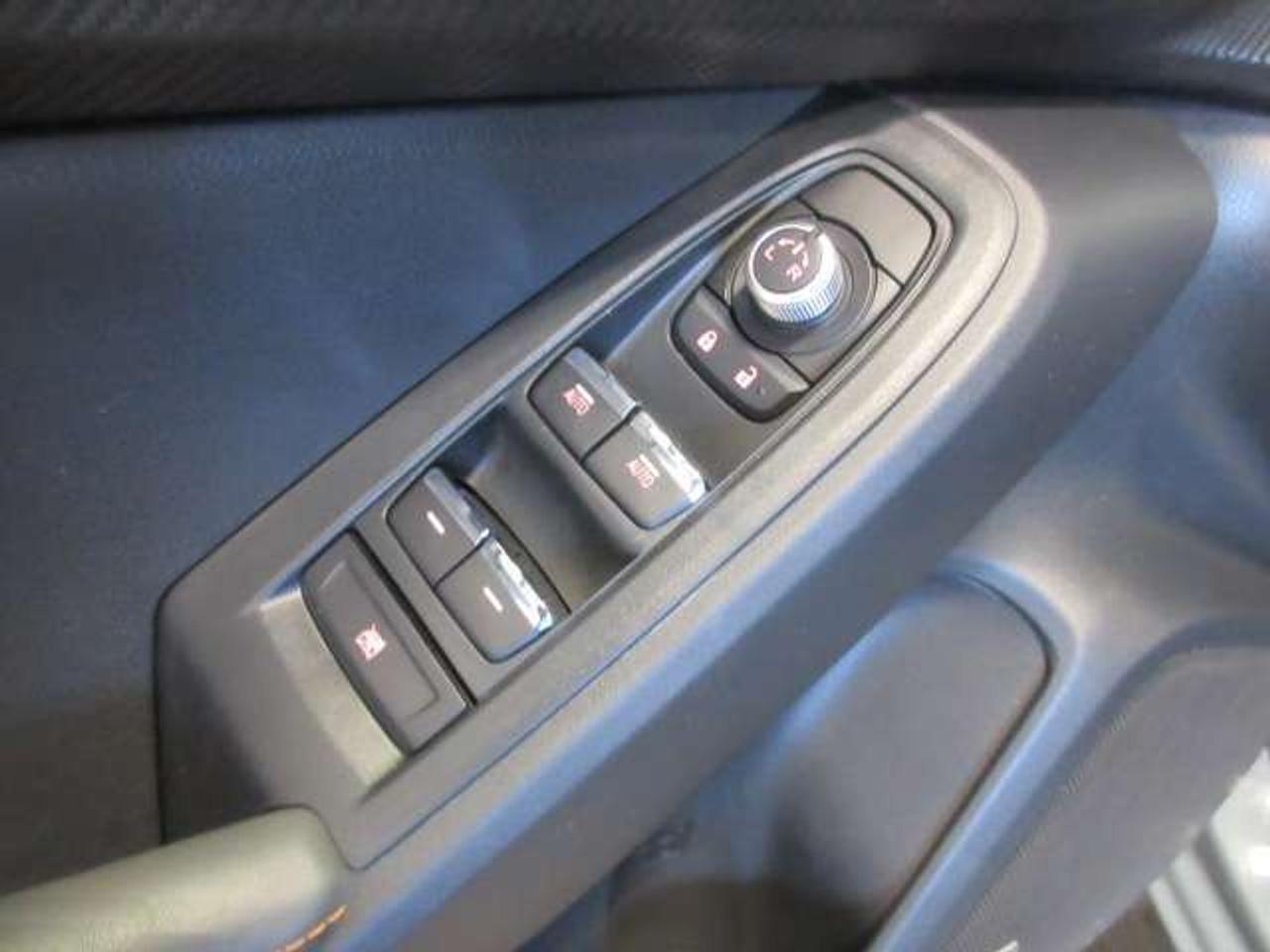 2024 Subaru Crosstrek LIMITED, NAV, ROOF, LEATHER, APPLE/ANDROID, 85K! Photo