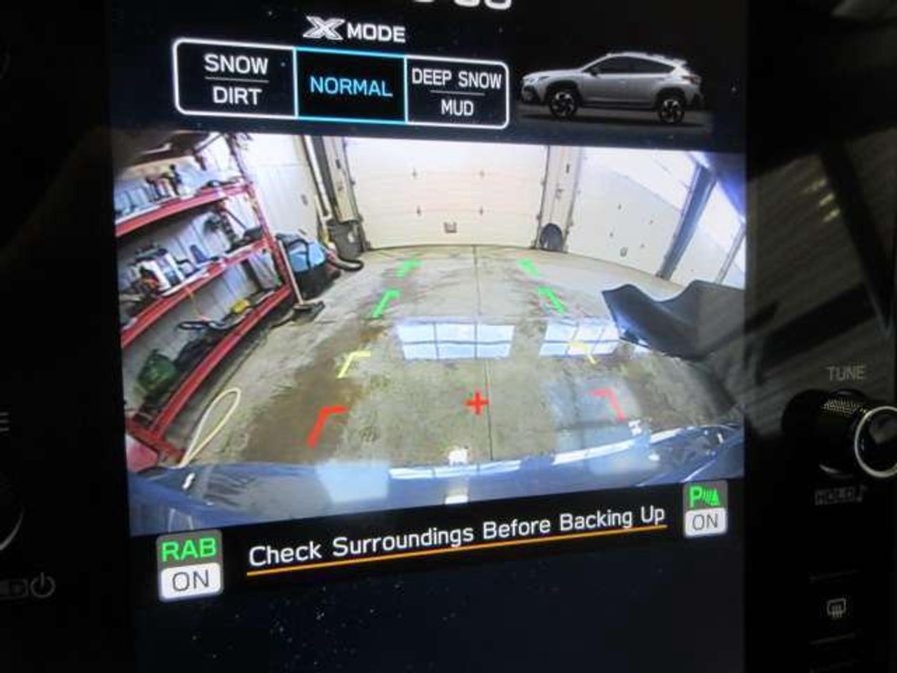 2024 Subaru Crosstrek LIMITED, NAV, ROOF, LEATHER, APPLE/ANDROID, 85K! Photo