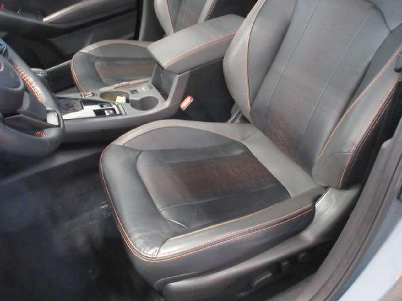 2024 Subaru Crosstrek LIMITED, NAV, ROOF, LEATHER, APPLE/ANDROID, 85K! Photo