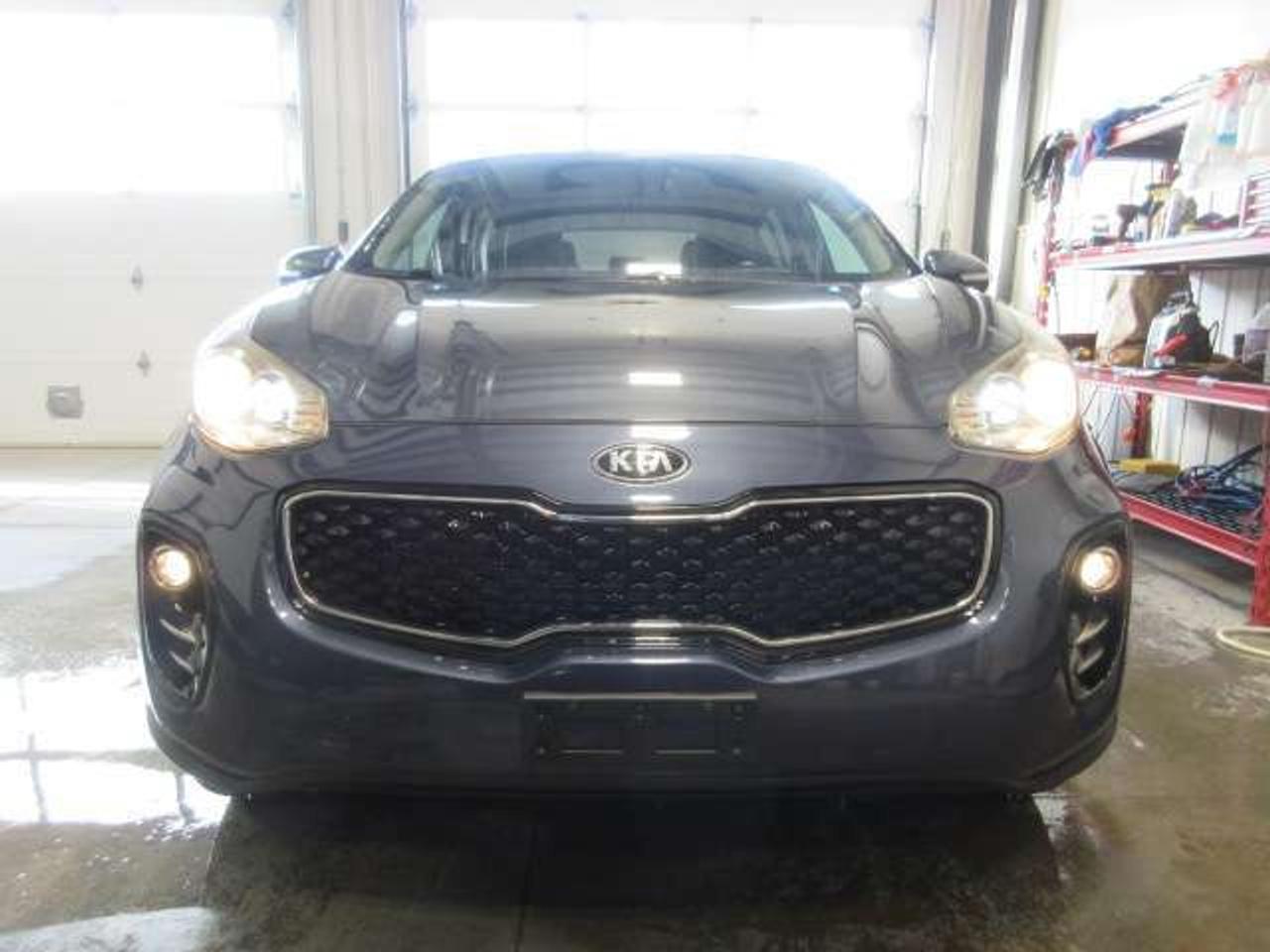 2018 Kia Sportage EX PREMIUM AWD, HTD. LEATHER, APPLE/ANDROID, 127K! Photo2