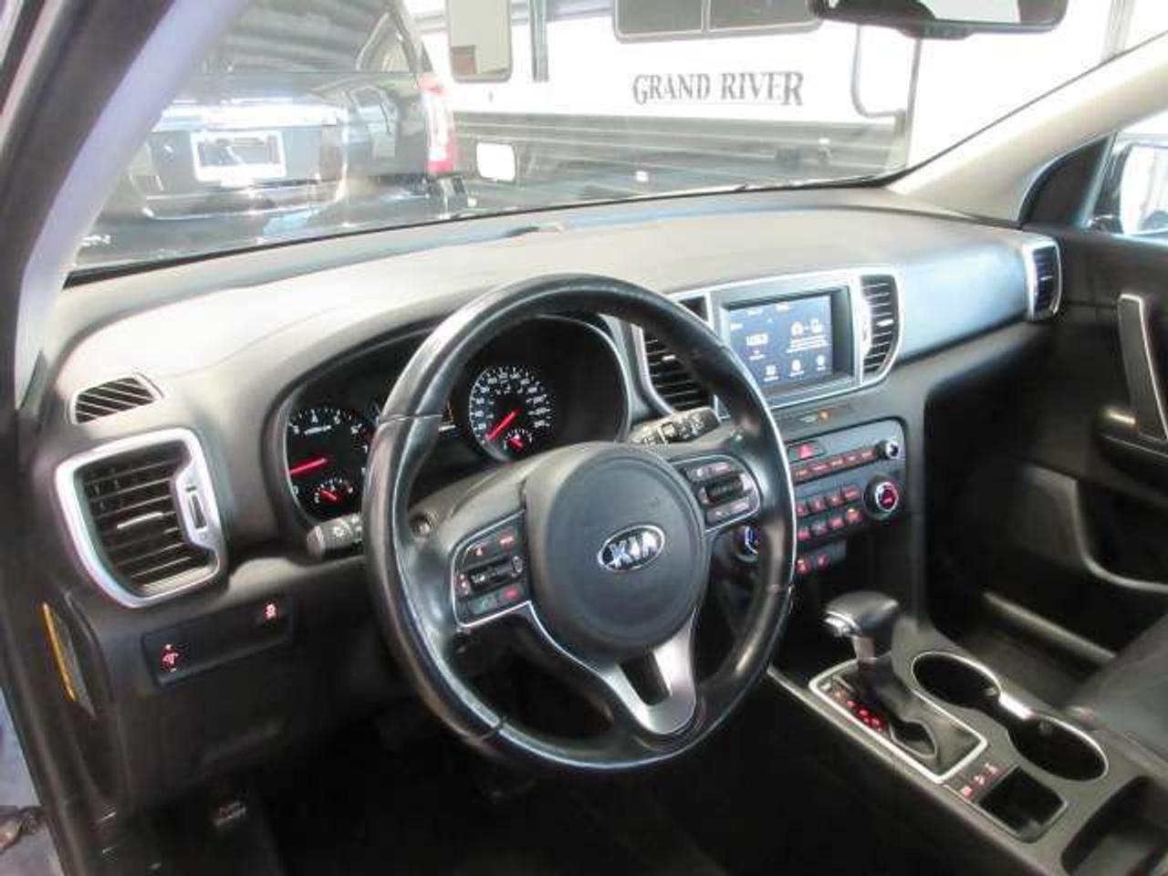 2018 Kia Sportage EX PREMIUM AWD, HTD. LEATHER, APPLE/ANDROID, 127K! Photo