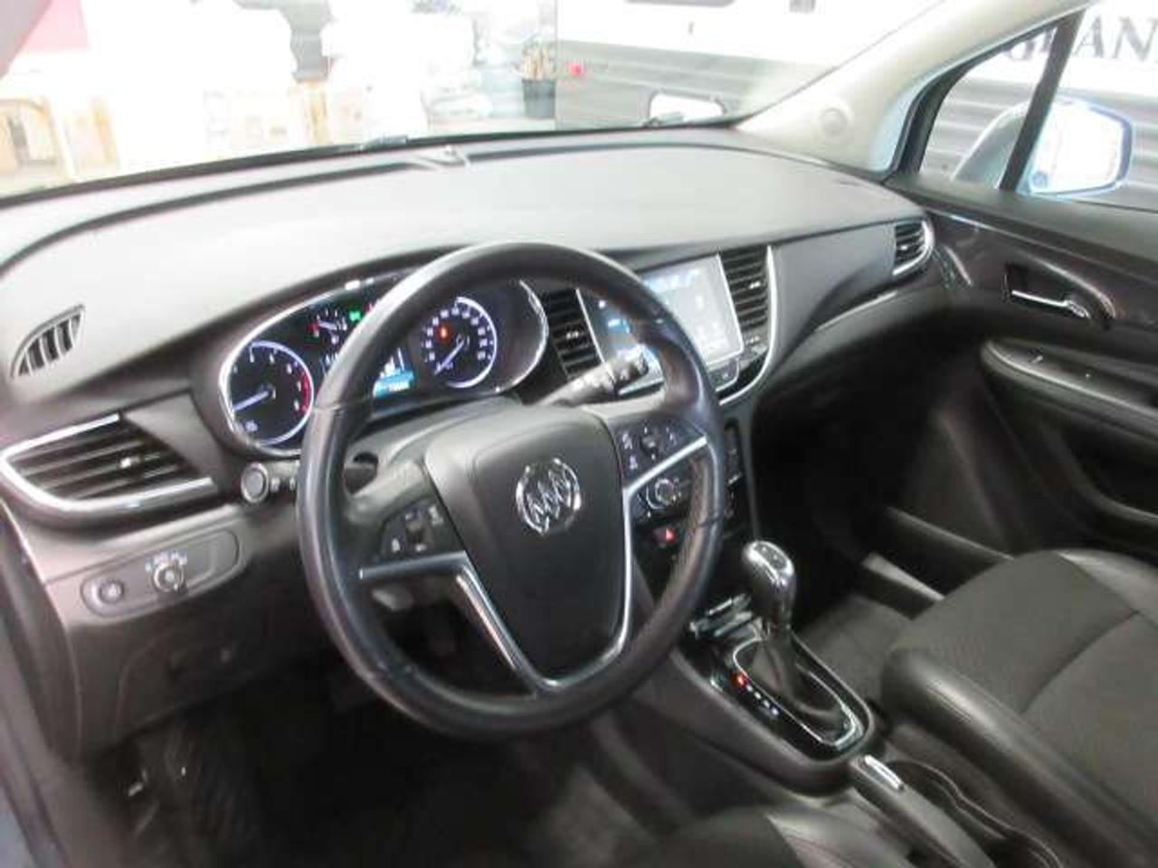 2018 Buick Encore GX PREFERRED, ALLOYS, A/C, BT, APPLE/ANDROID, 51K! Photo