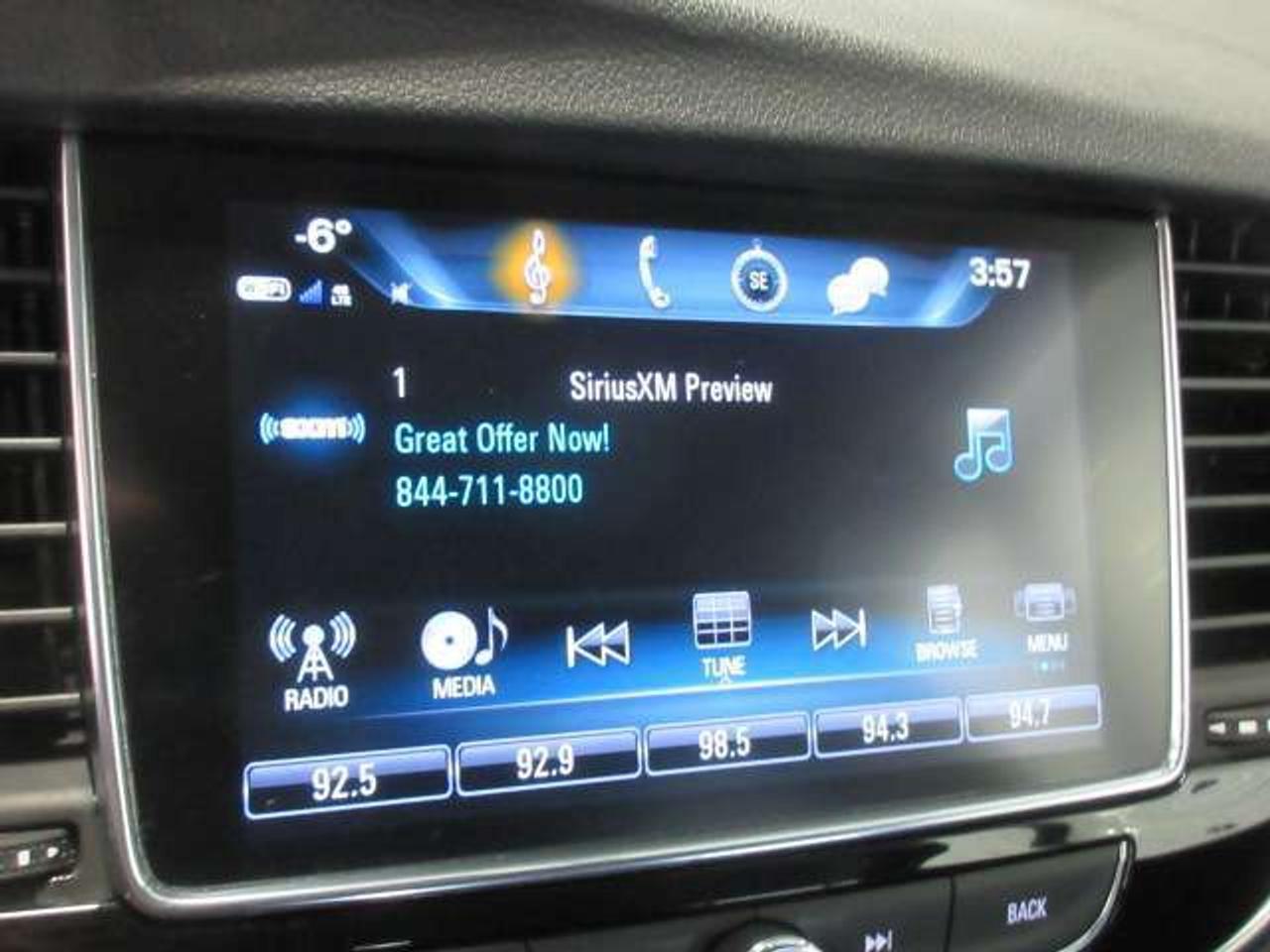 2018 Buick Encore GX PREFERRED, ALLOYS, A/C, BT, APPLE/ANDROID, 51K! Photo