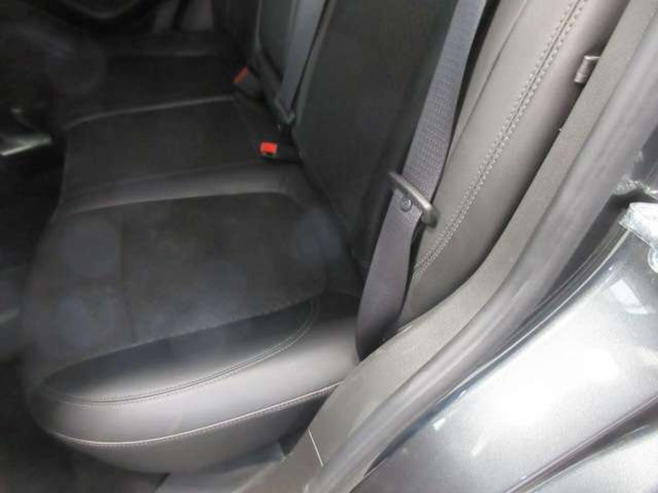 2018 Buick Encore GX PREFERRED, ALLOYS, A/C, BT, APPLE/ANDROID, 51K! Photo