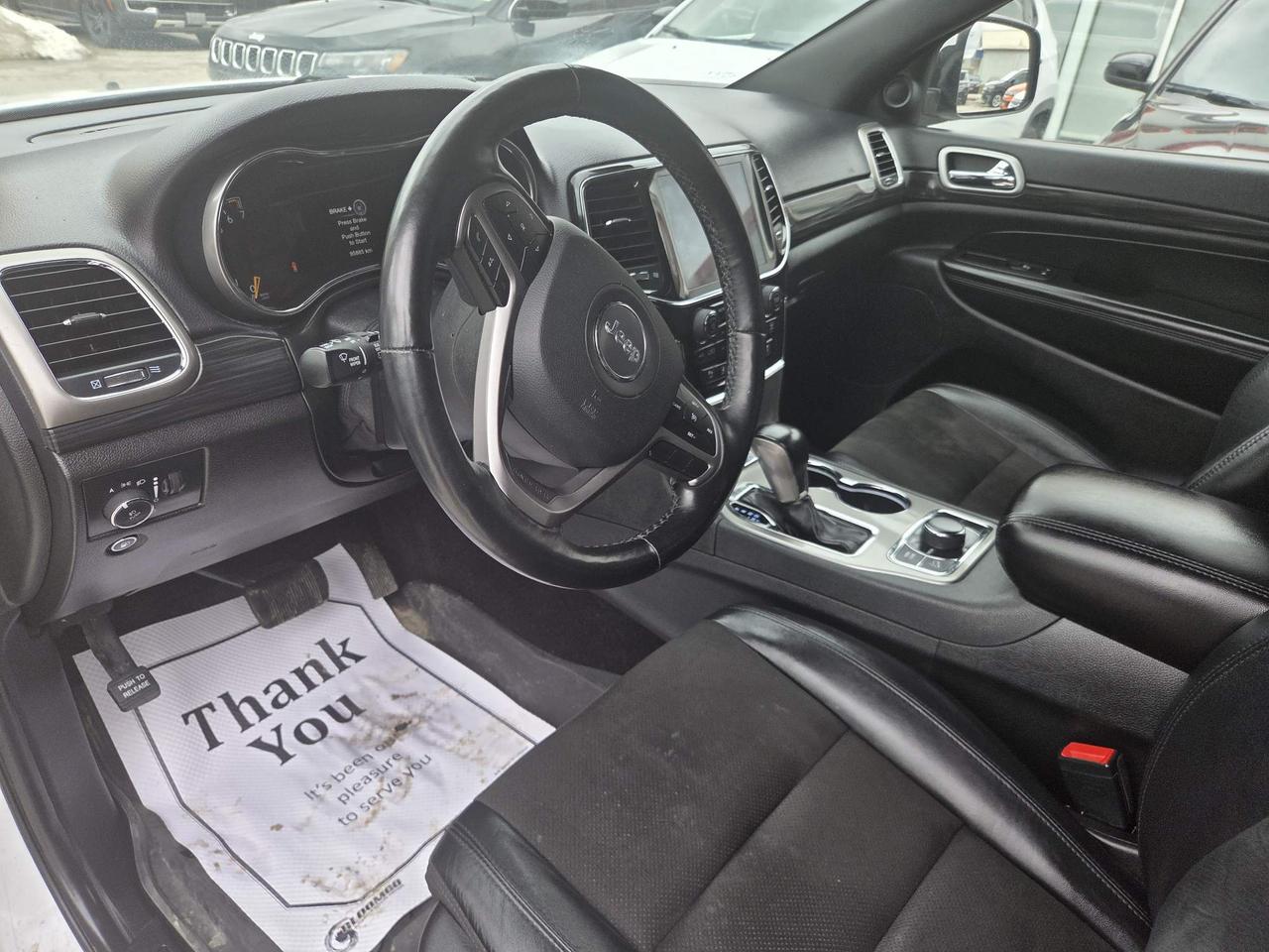 2021 Jeep Grand Cherokee Laredo 4dr 4x4 Photo