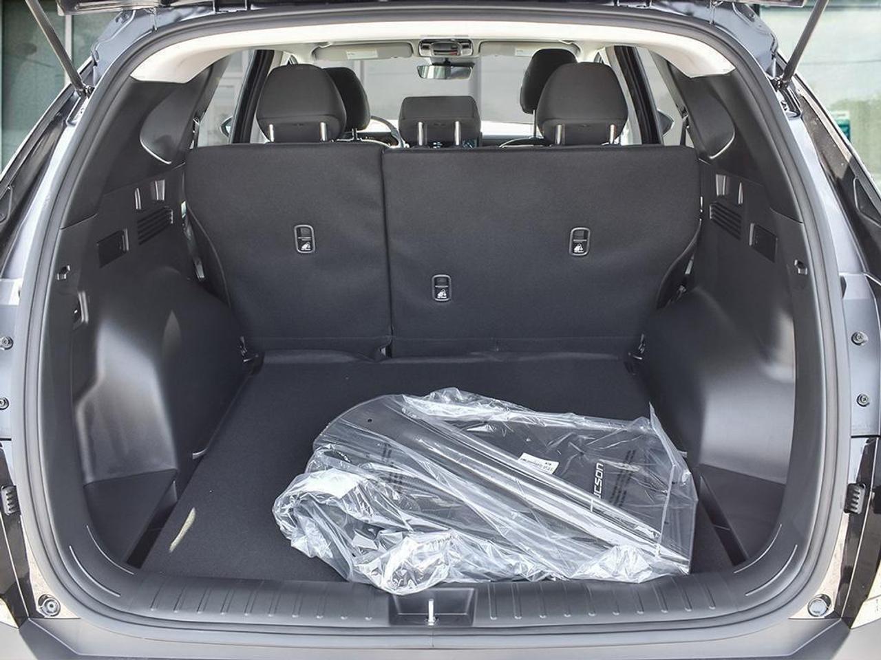 2026 Hyundai Tucson Preferred AWD Photo