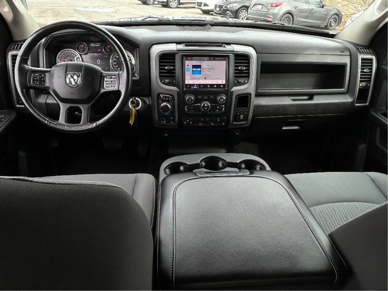 2022 RAM 1500 Classic EXPRESS Photo