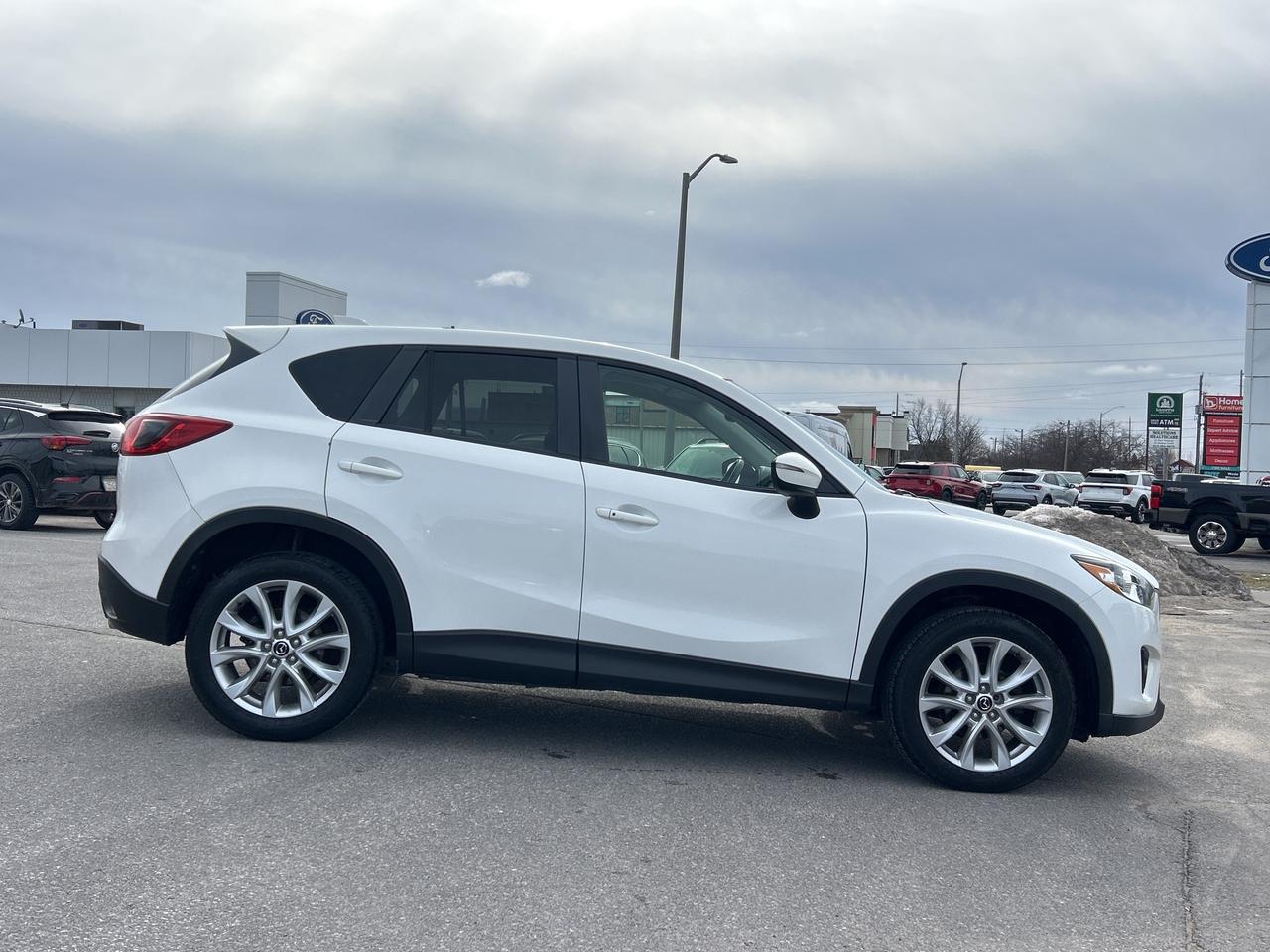 2015 Mazda CX-5 GT AWD LEATHER  SUNROOF CALL NAPANEE 613-354-2100 Photo
