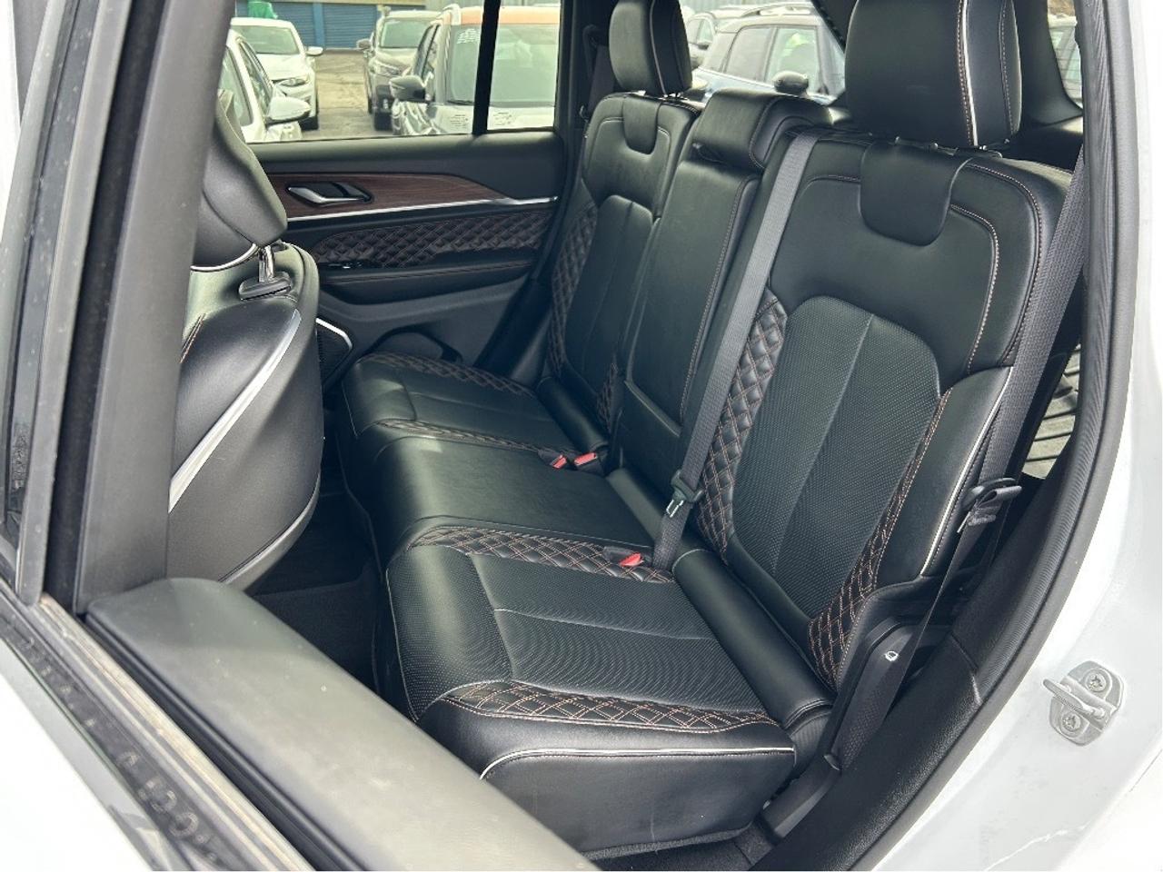 2022 Jeep Grand Cherokee Summit PANO ROOF/NAVI/REMOTE START  CALL PICTON Photo