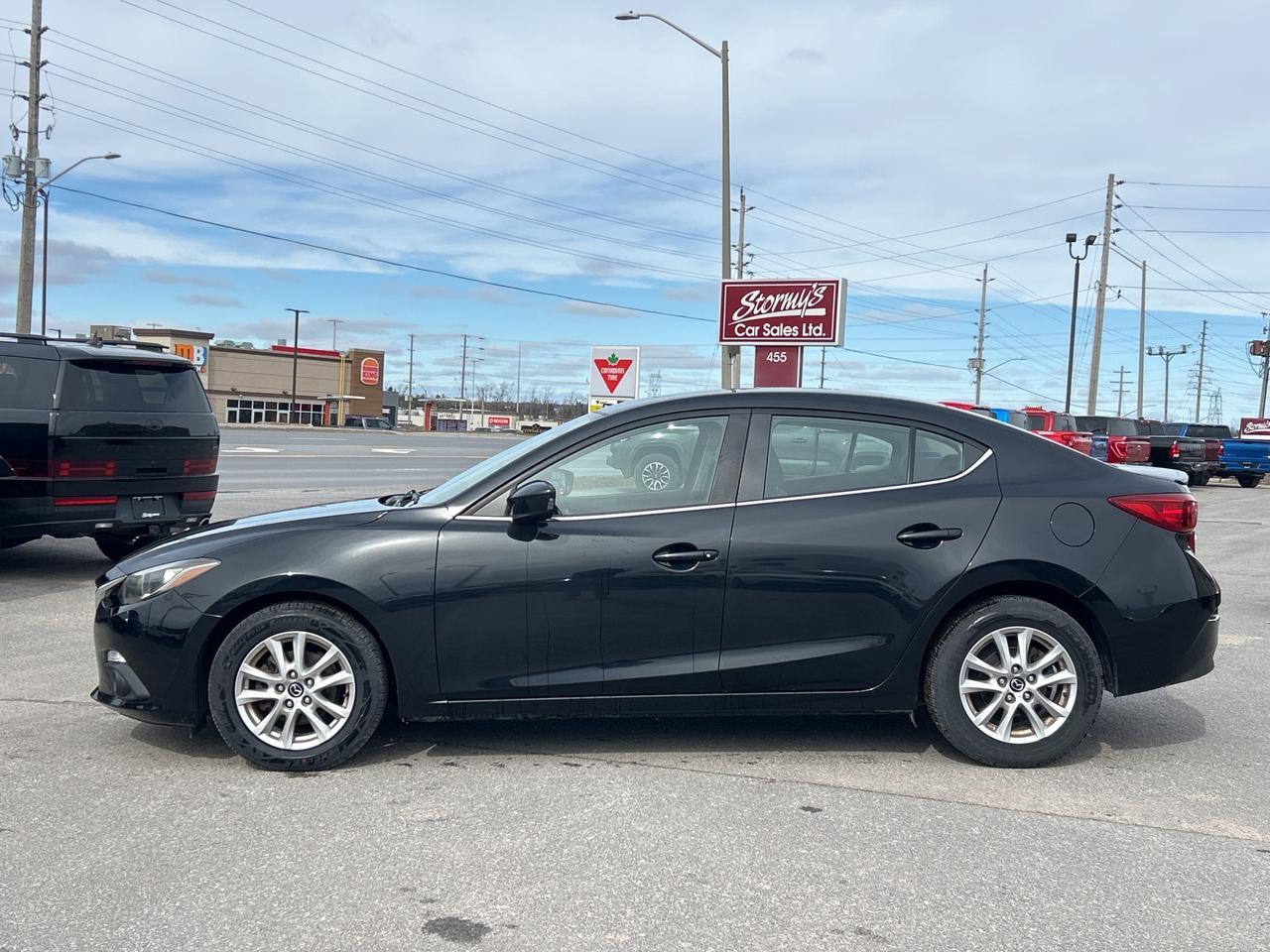 2014 Mazda MAZDA3 GS-SKY  VERY LOW KMS CALL NAPANEE 613-354-2100 Photo
