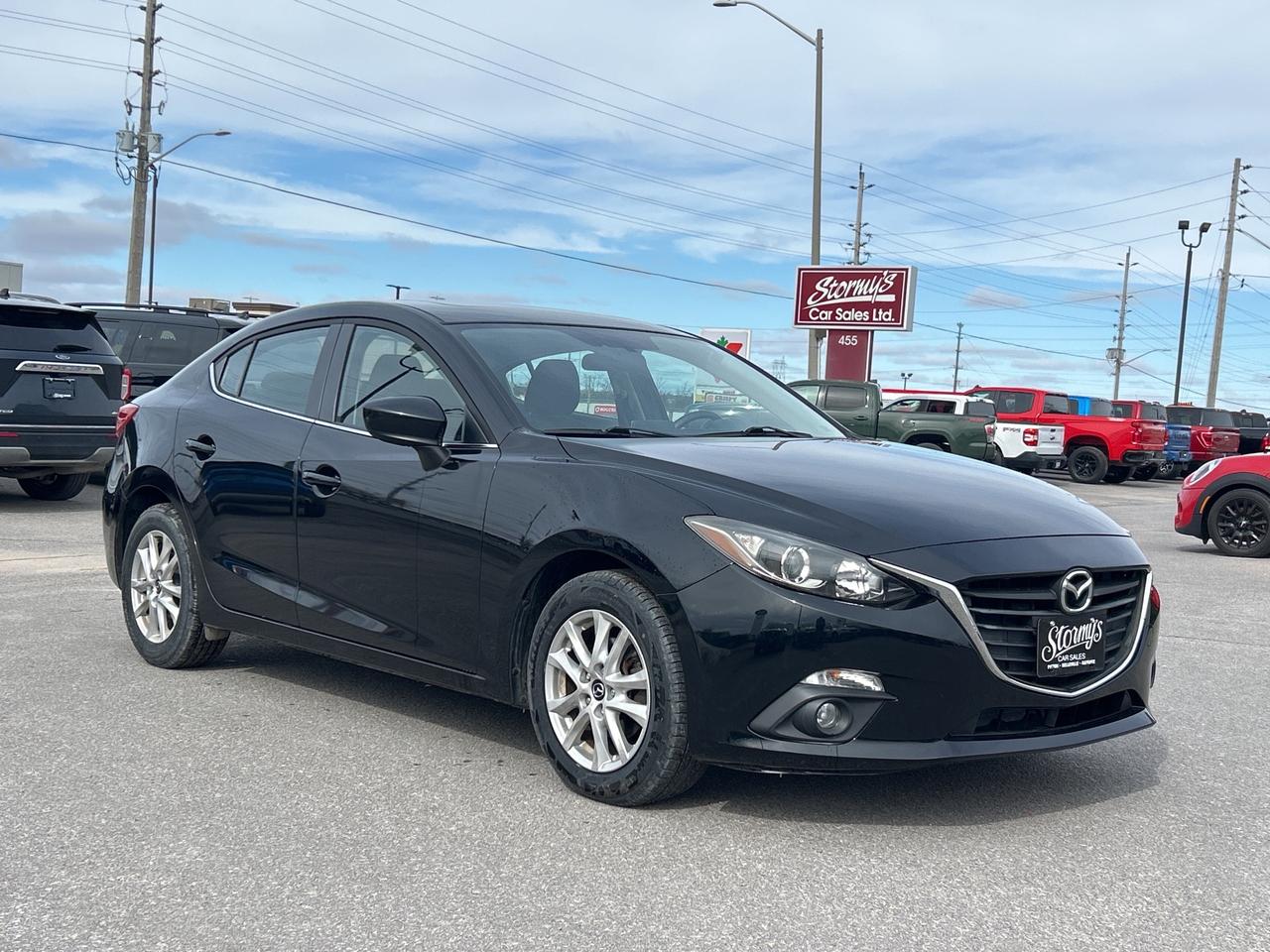 2014 Mazda MAZDA3 GS-SKY  VERY LOW KMS CALL NAPANEE 613-354-2100 Photo