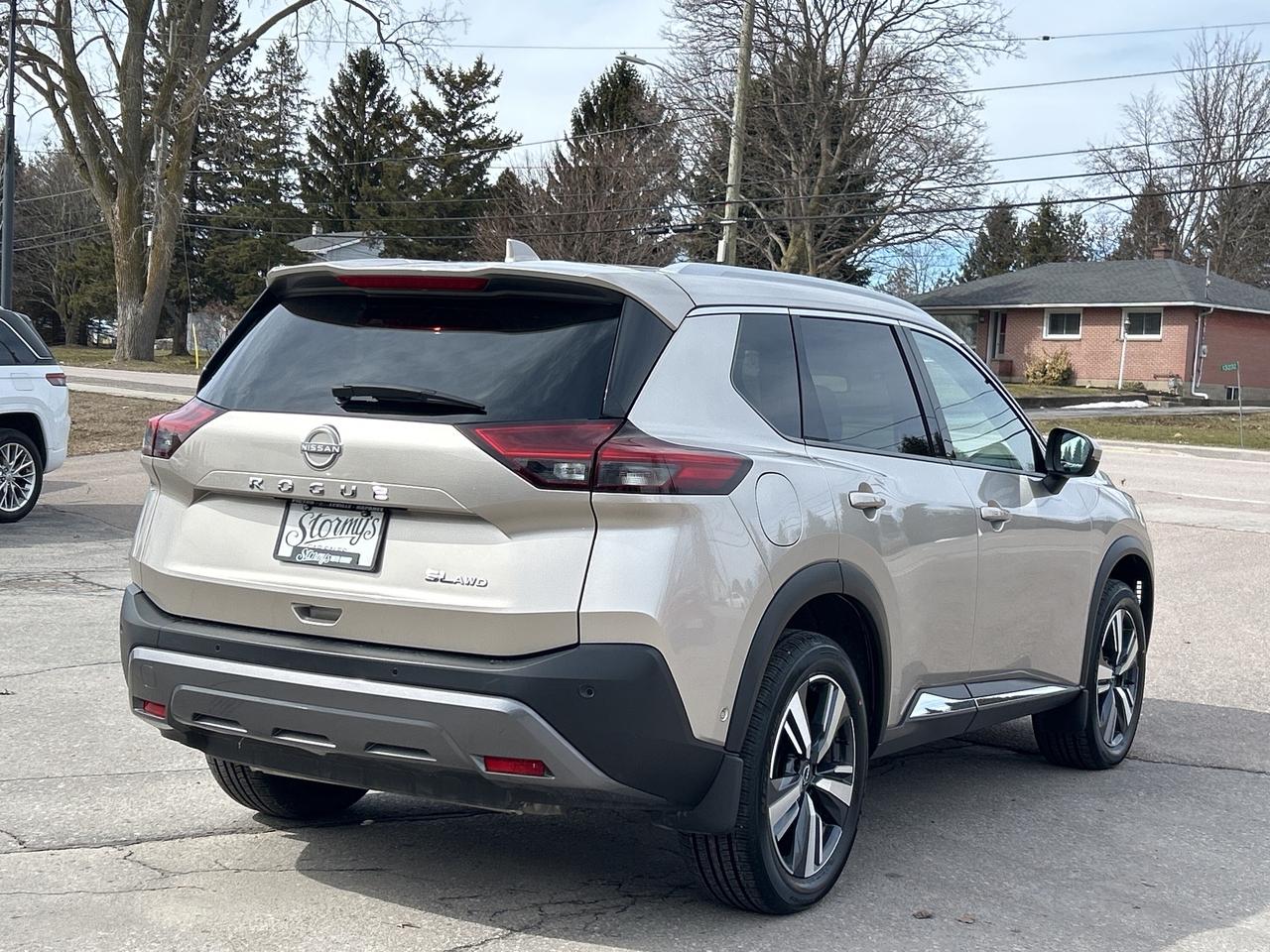 2023 Nissan Rogue SL AWD/PANO ROOF/NAV/REMOTE START CALL NAPANEE Photo