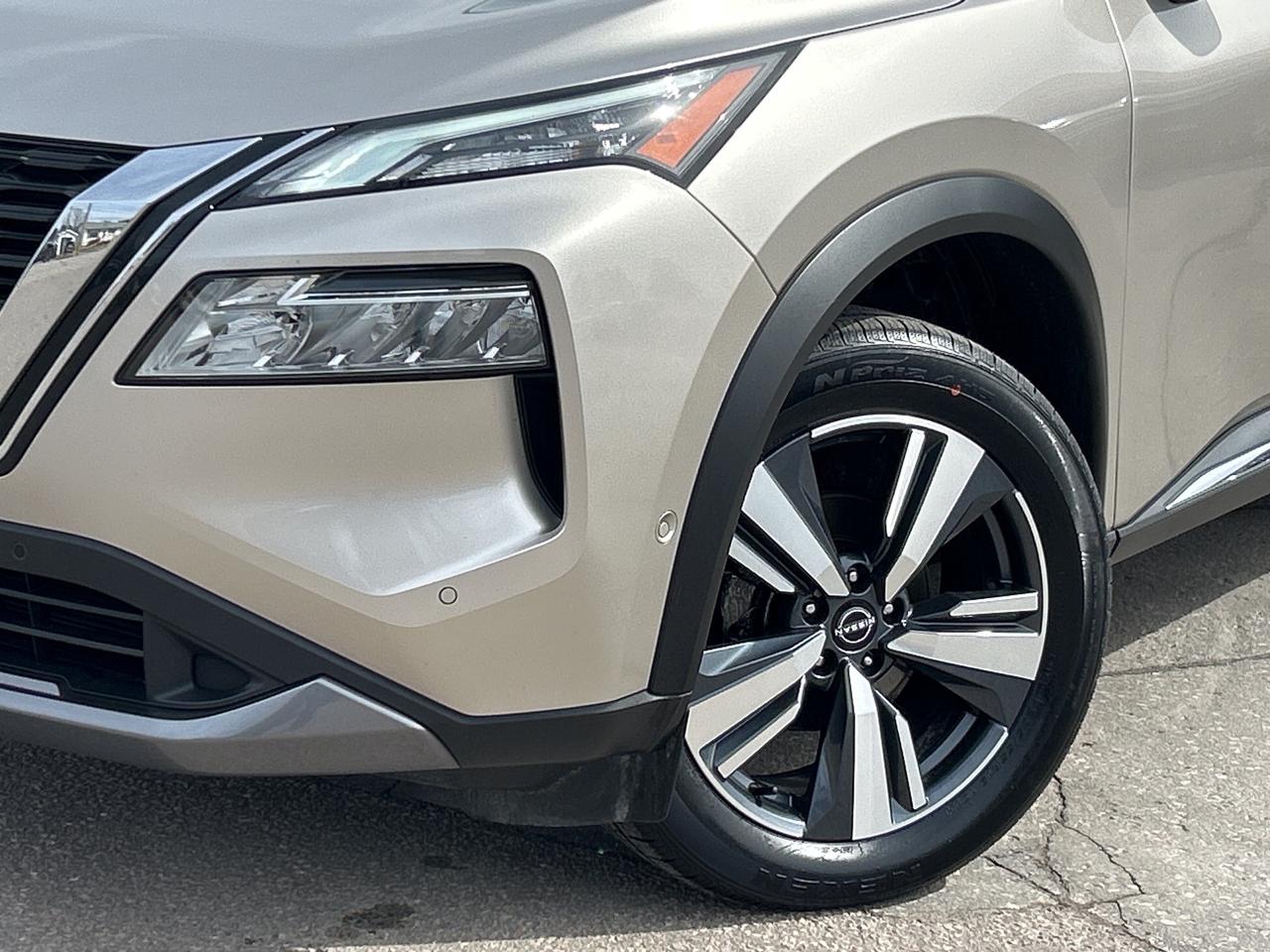 2023 Nissan Rogue SL AWD/PANO ROOF/NAV/REMOTE START CALL NAPANEE Photo