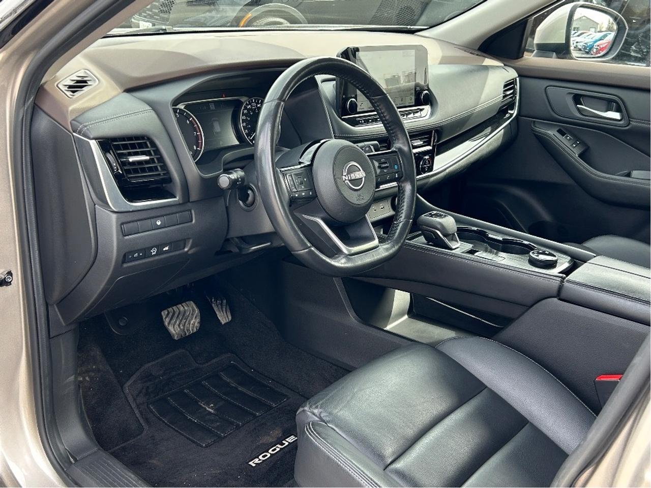 2023 Nissan Rogue SL AWD/PANO ROOF/NAV/REMOTE START CALL NAPANEE Photo