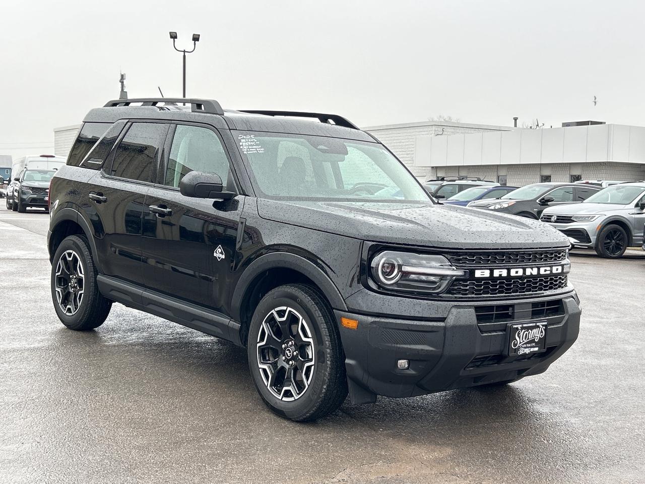 2025 Ford Bronco Sport Outer Banks   **CALL NAPANEE 613*354*2100 Photo