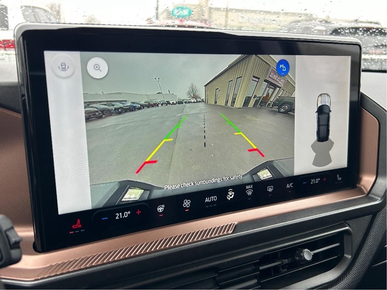 2025 Ford Bronco Sport Outer Banks   **CALL NAPANEE 613*354*2100 Photo