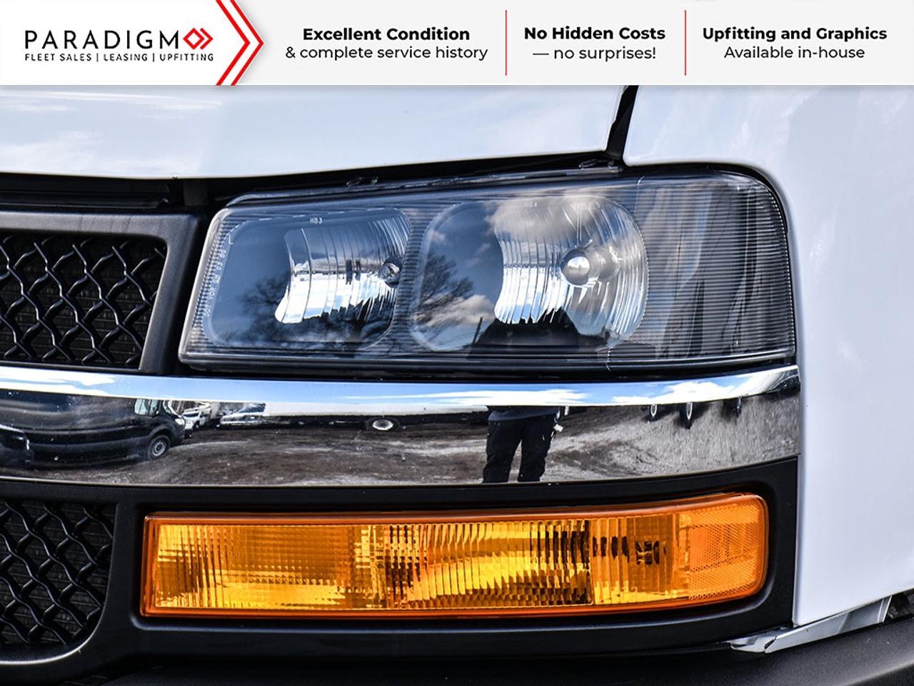 2024 Chevrolet Express 2500 135 Cargo Van Photo2