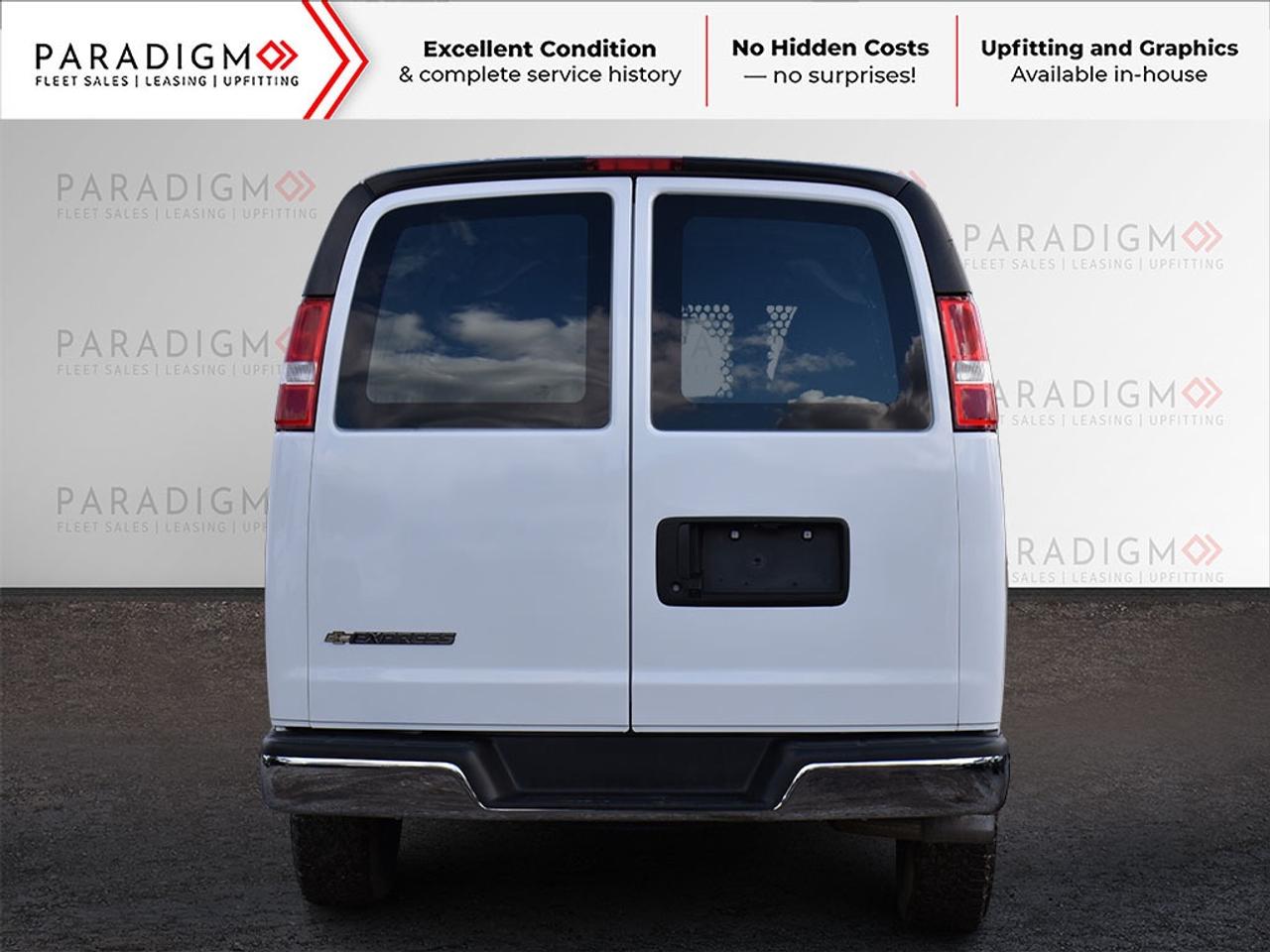 2024 Chevrolet Express 2500 135 Cargo Van Photo