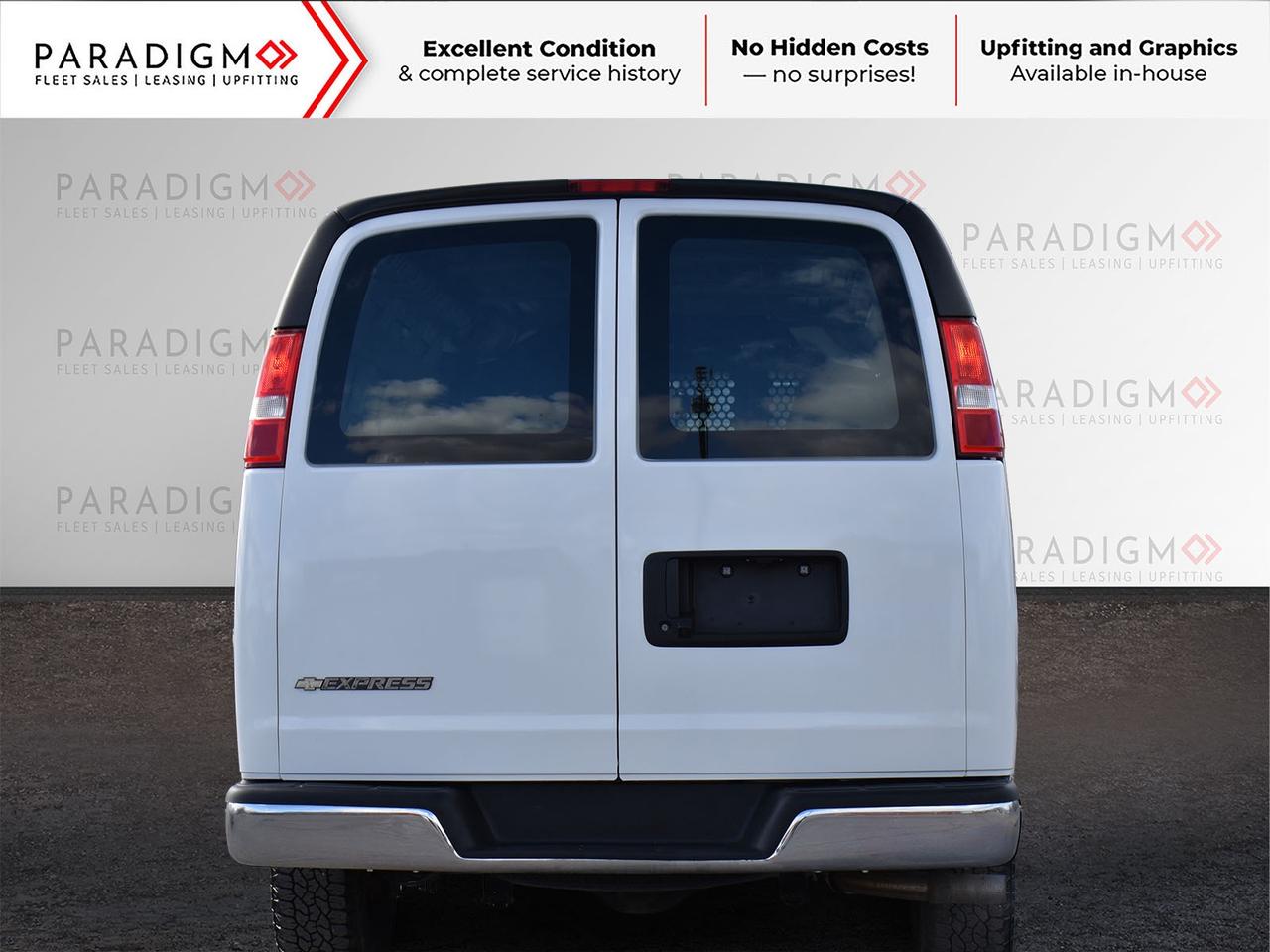 2024 Chevrolet Express 2500 135 Cargo Van Photo