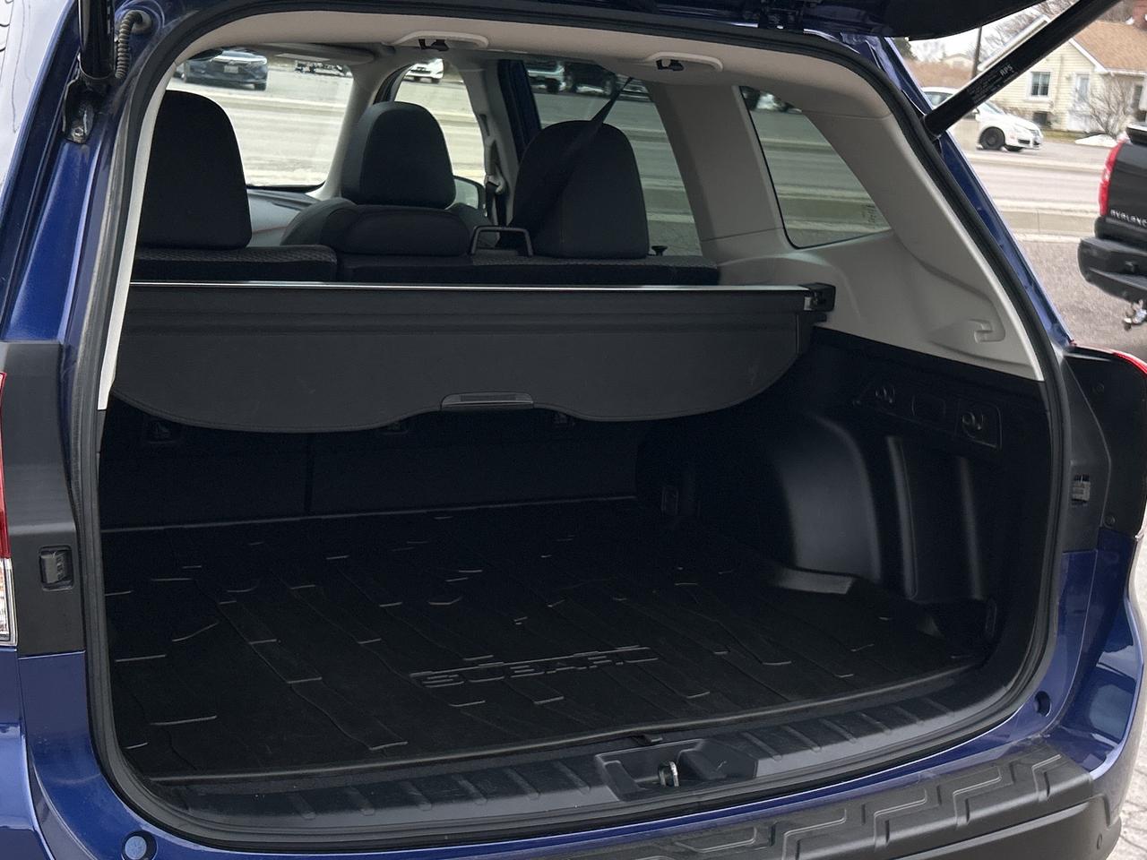 2023 Subaru Forester SPORT/HEATED SEAT/SUN ROOF 50K KMS CALL PICTON Photo