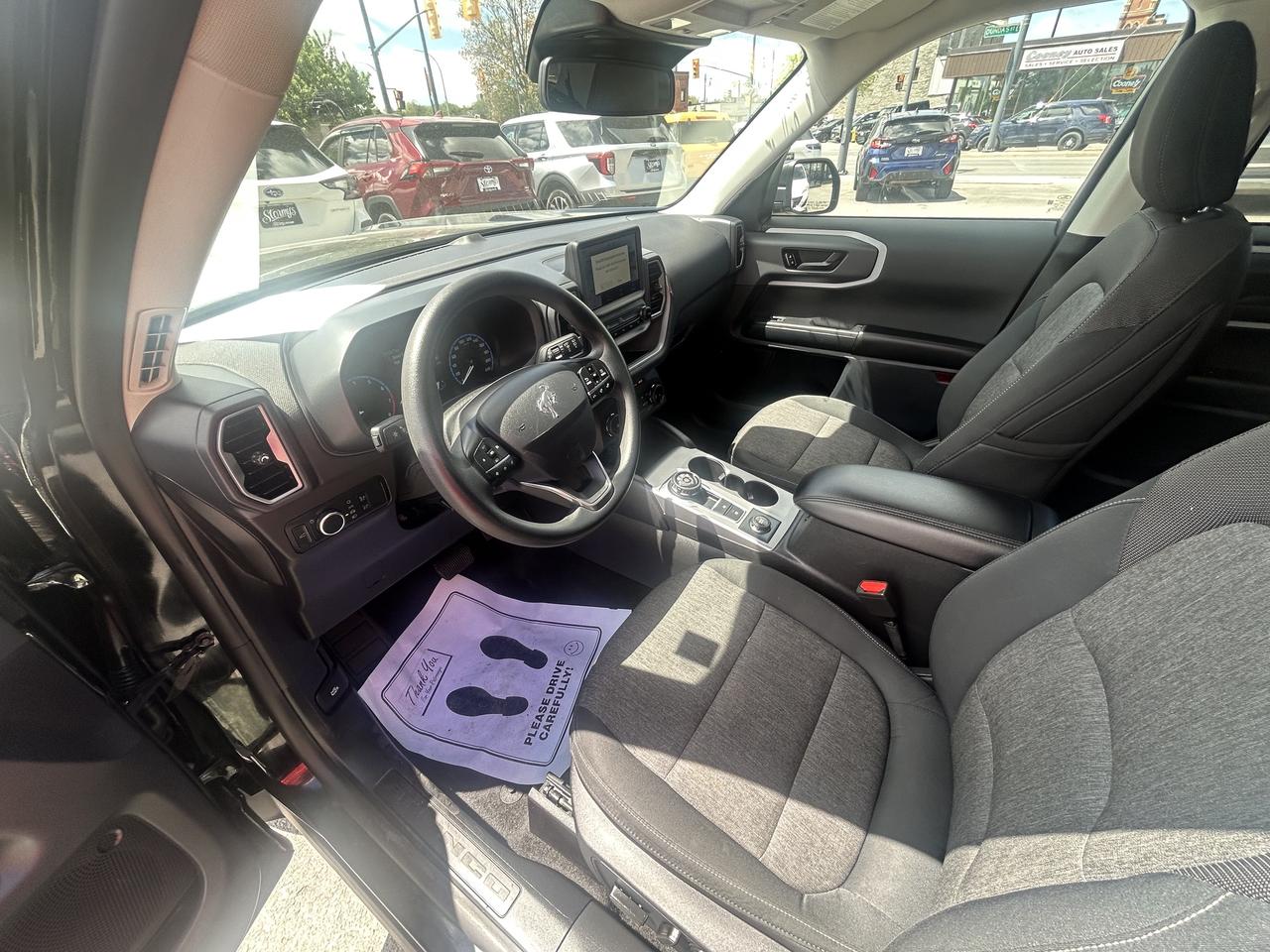 2024 Ford Bronco Sport Big Bend  *** CALL BELLEVILLE 613*961*8848 *** Photo