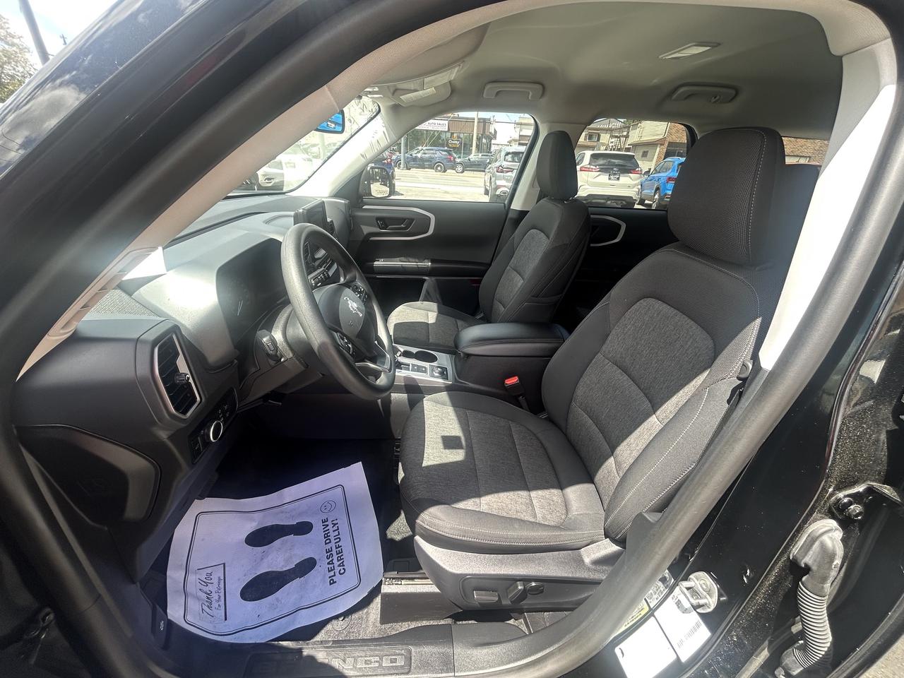 2024 Ford Bronco Sport Big Bend  *** CALL BELLEVILLE 613*961*8848 *** Photo