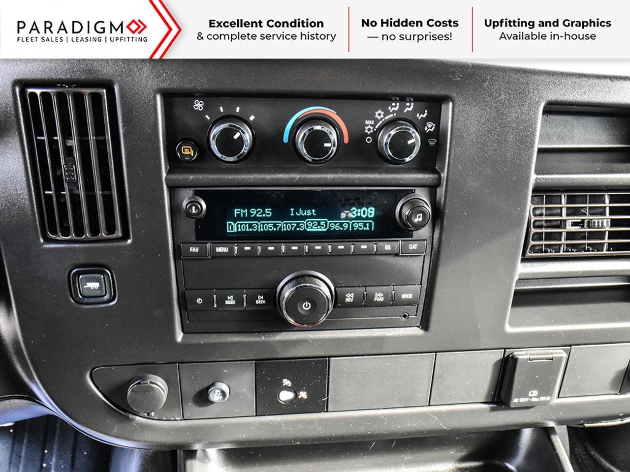 2024 Chevrolet 2500 Express 135" Cargo Van Photo