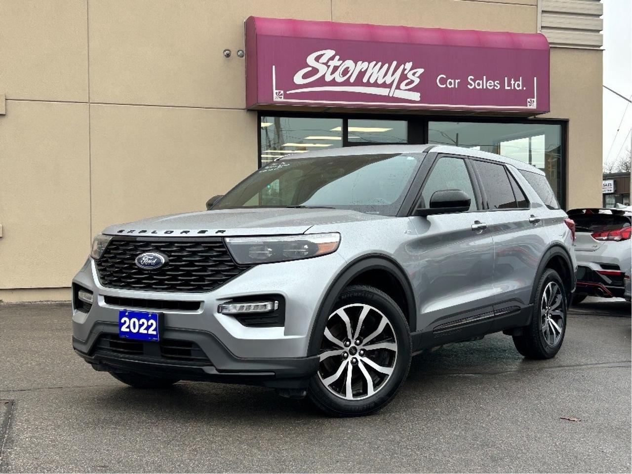 2022 Ford Explorer ST-Line CALL BELLEVILLE ***613-961-8848 Photo