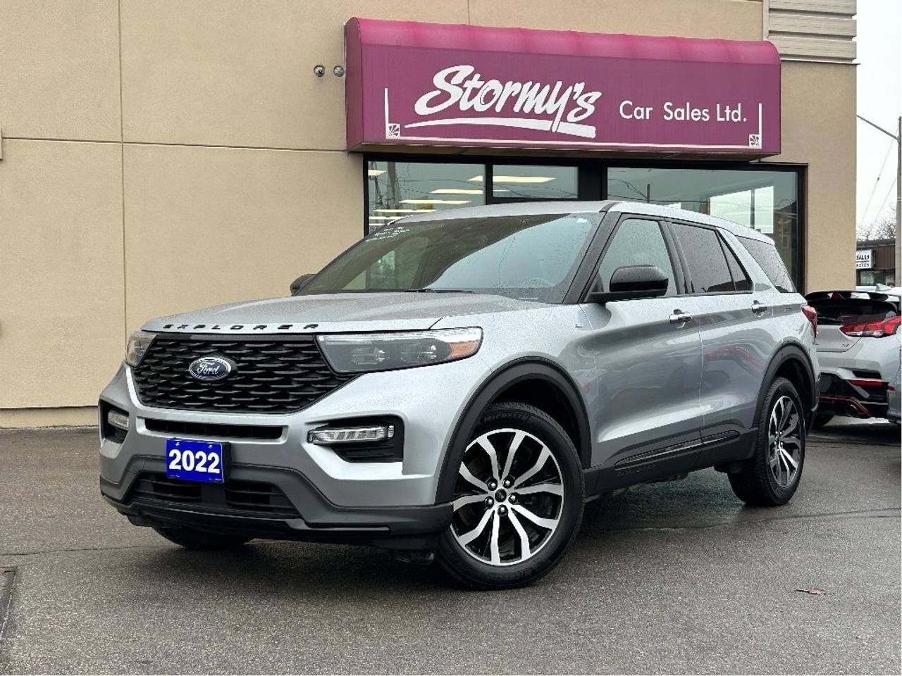 2022 Ford Explorer ST-Line CALL BELLEVILLE ***613-961-8848 Photo