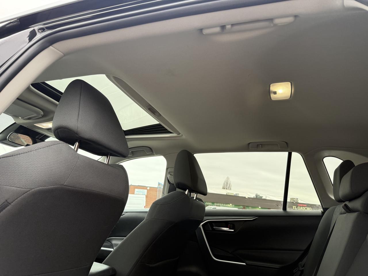 2024 Toyota RAV4 XLE l AWD l Toyota Warranty l 2.5 l 4Cyl l Sunroof Photo