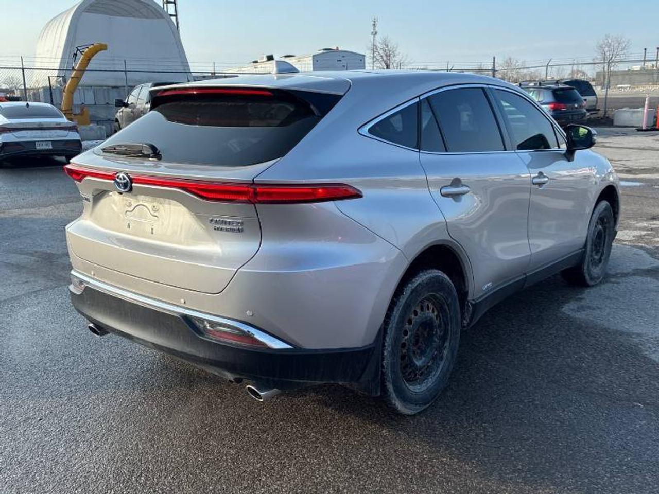 2021 Toyota Venza Toyota Warranty l Limited l Hybrid l AWD l 1 Owner Photo4