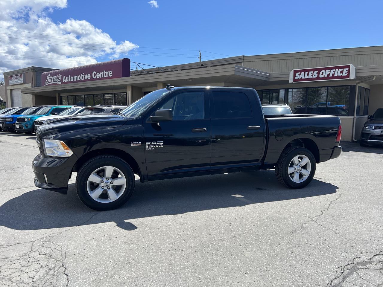 2022 RAM 1500 EXPRESS/BACK UP CAM/4X4 CALL PICTON 613-476-2188 Photo0