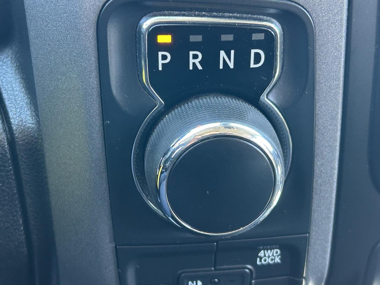 2022 RAM 1500 EXPRESS/BACK UP CAM/4X4 CALL PICTON 613-476-2188 Photo