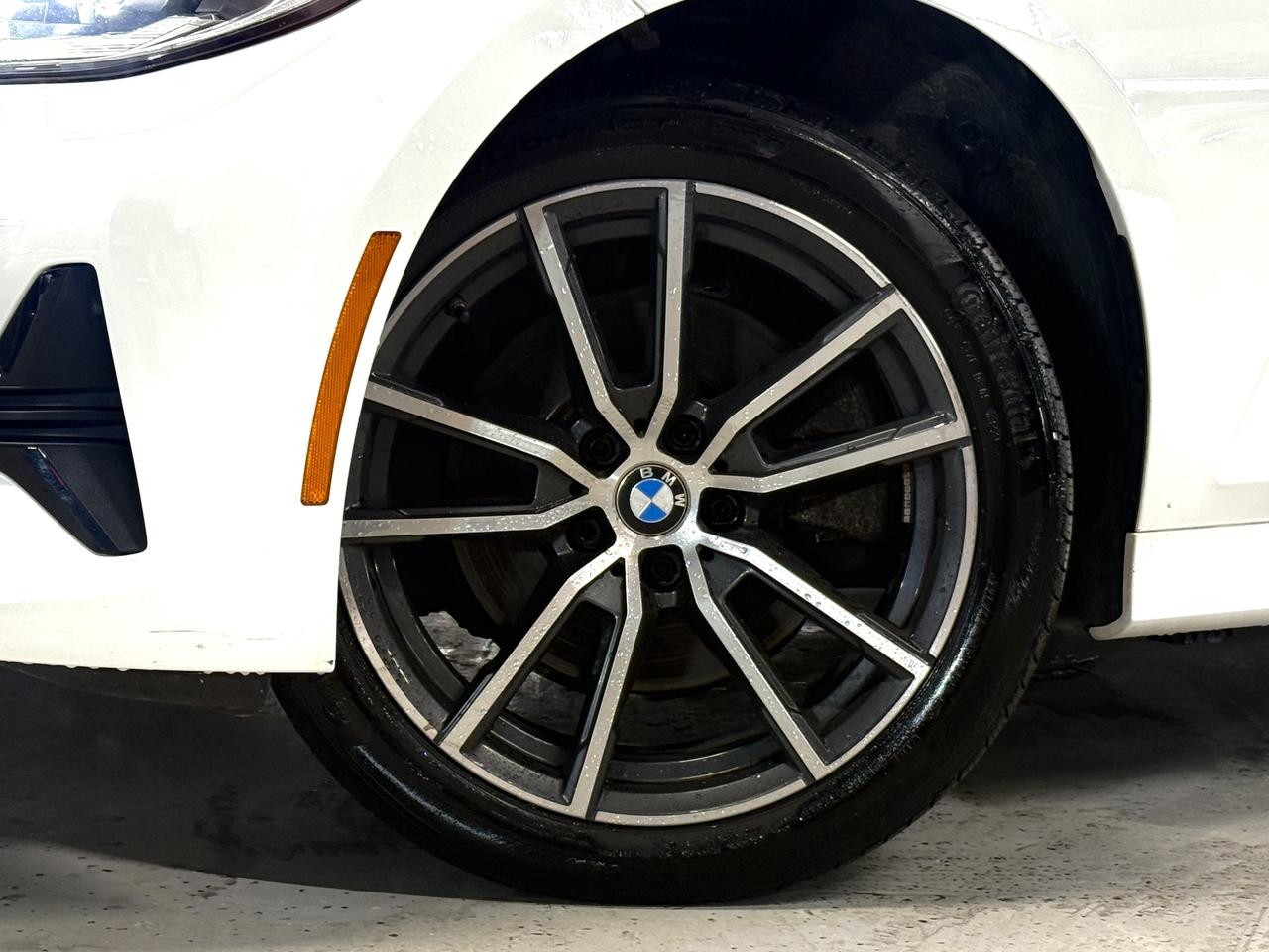 2021 BMW 3 Series 330i l X-Drive l 2.0 l 4Cyl l One Owner l Low Kms Photo