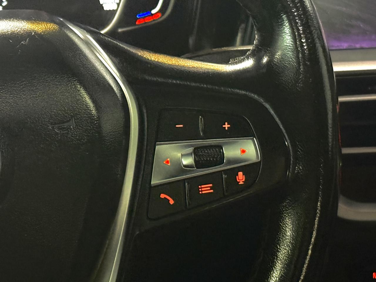 2021 BMW 3 Series 330i l X-Drive l 2.0 l 4Cyl l One Owner l Low Kms Photo